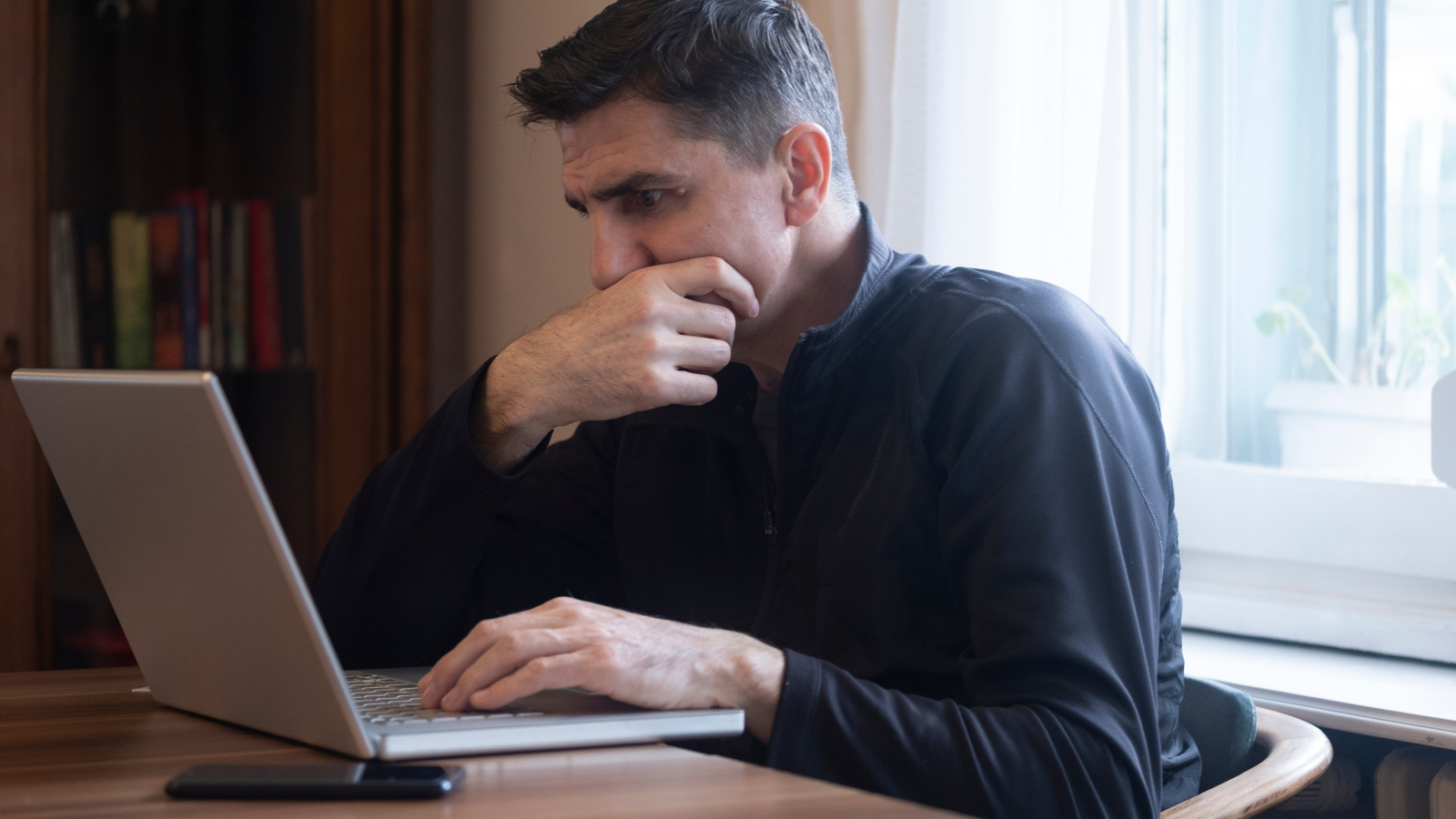 Leia mais sobre o artigo Fui vítima de um golpe pela internet: posso pedir indenização?