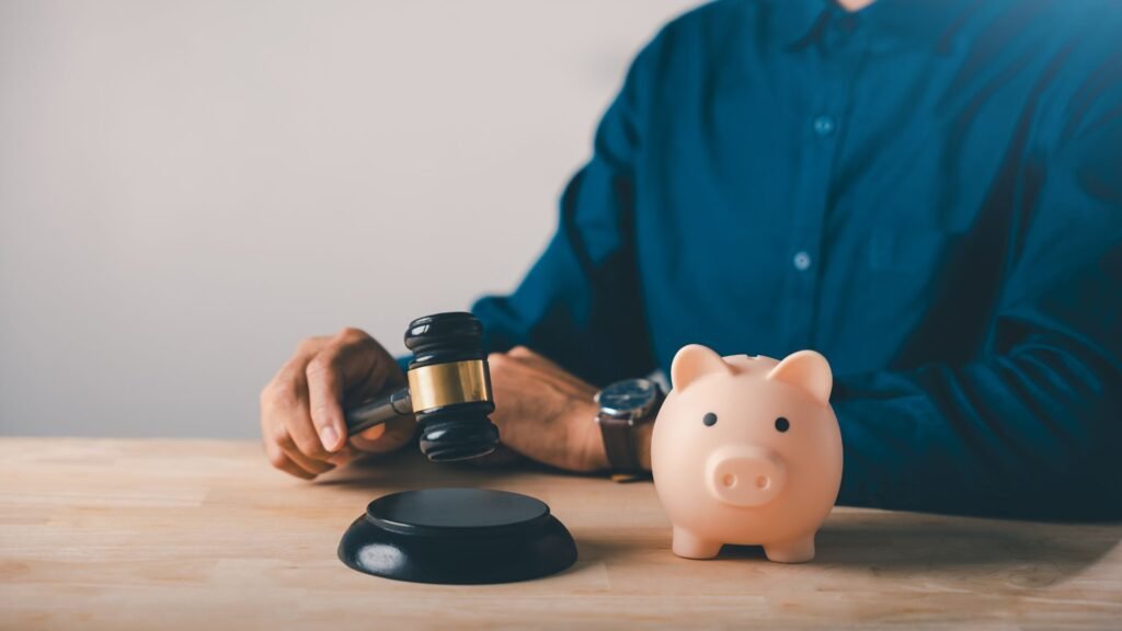redução salarial após ação trabalhista