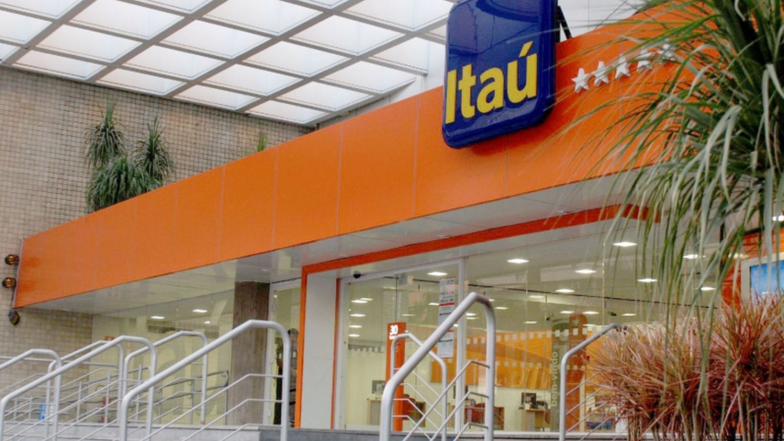 bancário com TEA