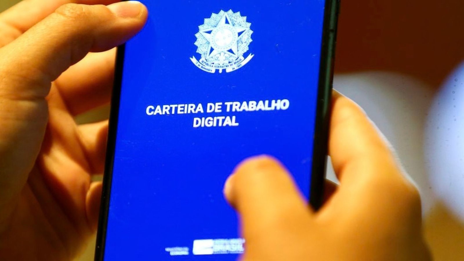 vínculo de emprego de PJ